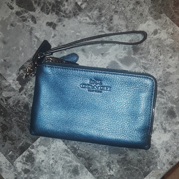 Coach Wallet - Picture 1 of 1